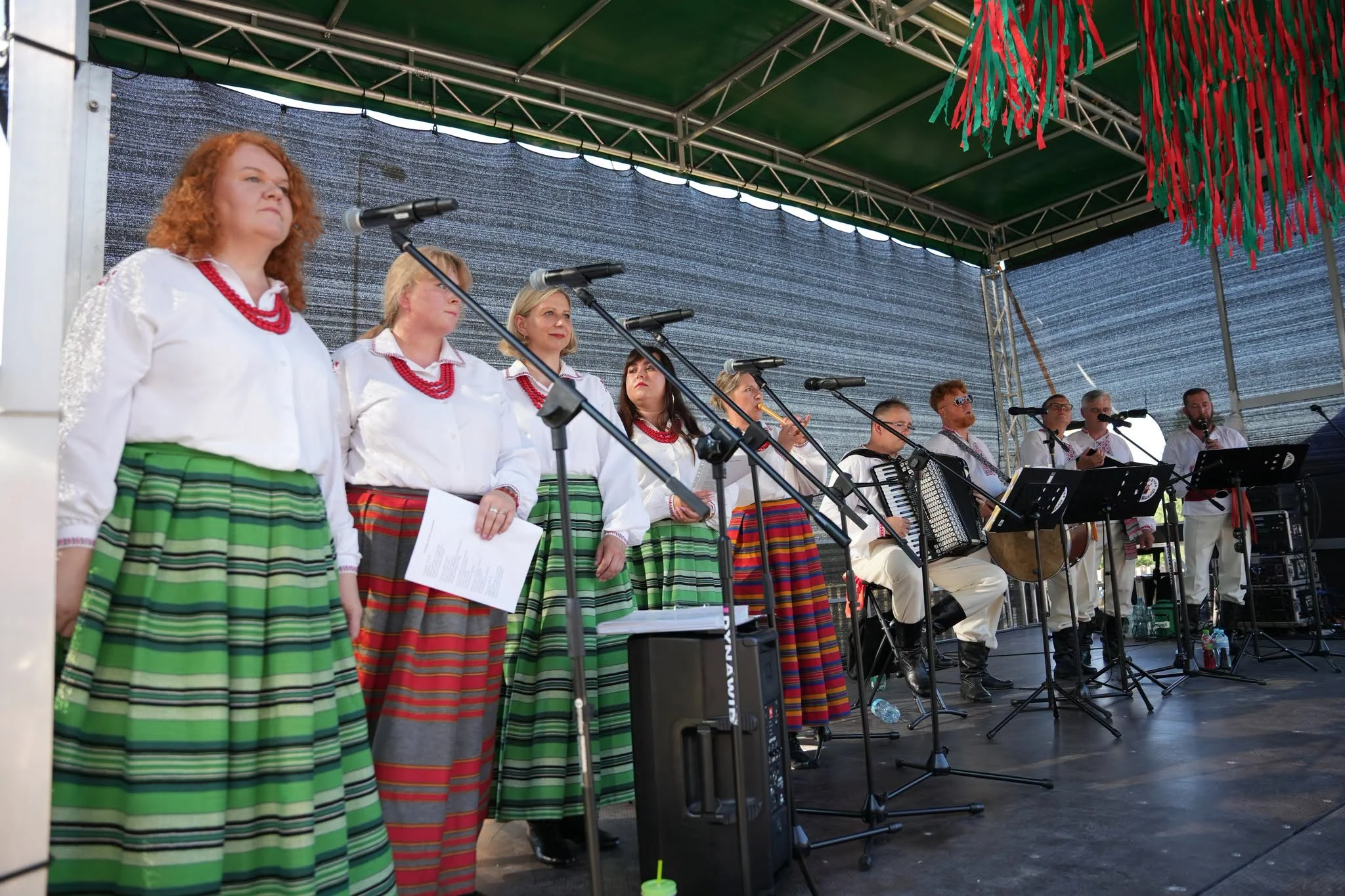 XIII Fuzja Kultur w Janowie – muzyka i zabawa mimo upału — zdjęcie 21